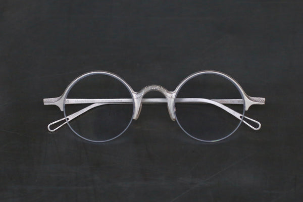 Rigards RG0091AG Sterling Silver Collection Highly Hand-hammered Eyewear RG-RG0091AG 24SE DRAGON-CYTM Sterling Silver Textured Clear Lenses